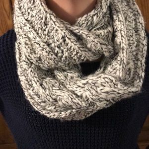 American Eagle Scarf !